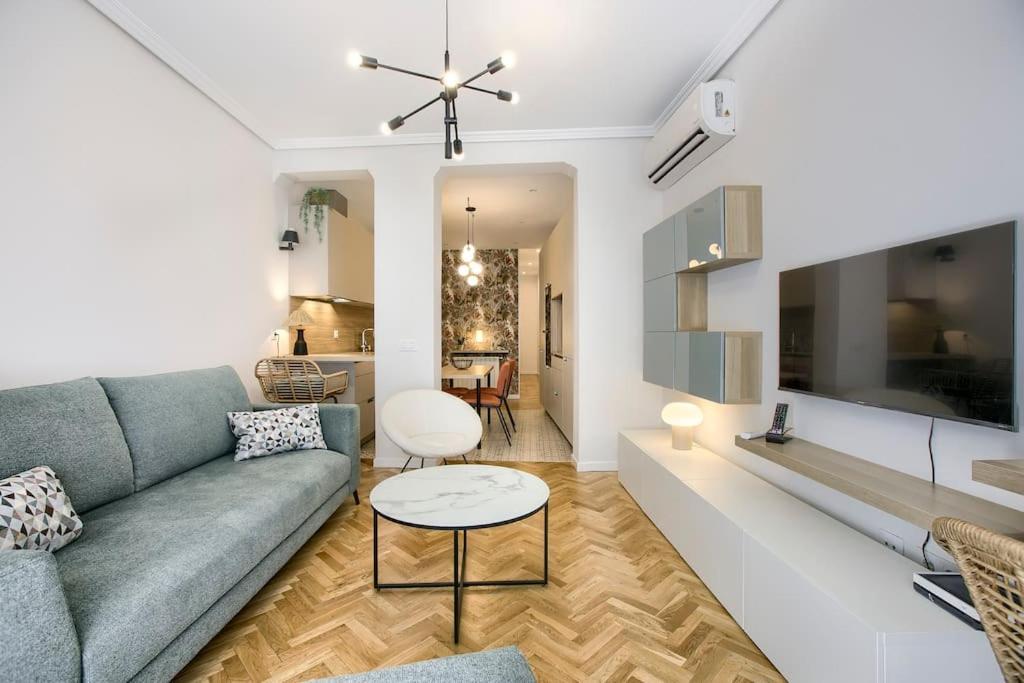 New&Beatiful&Central Apartment*El Balcon De Chueca マドリード エクステリア 写真